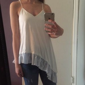 ✨Zara✨asymmetrical tank top with ruffle
